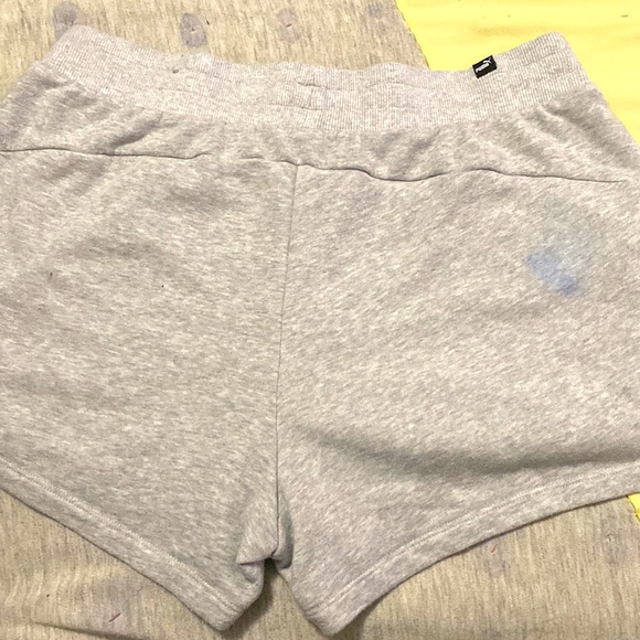 Puma Shorts - Picture 3 of 3